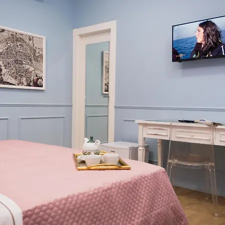 Palazzo Rosso & Bed & Breakfast