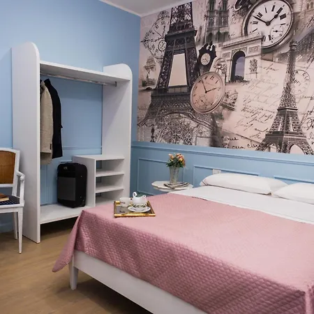Palazzo Rosso Bed & Breakfast *